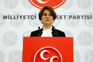 Akşener'in SMS'i bloğu bozdu