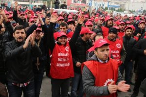 Bozbey: Emek&ccedil;ilerin her zaman yanındayız