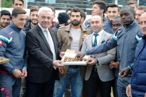 Mudanyaspor'a zeytinli &ccedil;ikolata