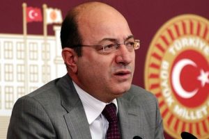 CHP, 'IŞİD petrol&uuml;' iddialarını Meclis g&uuml;ndemine taşıdı