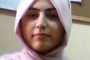 Kamyonun &ccedil;arptığı &uuml;niversite &ouml;ğrencisi hayatını kaybetti