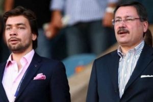 Melih G&ouml;k&ccedil;ek'ten Aydınus'a sert tepki
