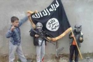 4'&uuml; &ccedil;ocuk 7 IŞİD militanı yakalandı