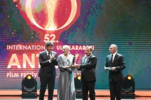 Altın Portakal &ouml;d&uuml;lleri sahiplerini buldu