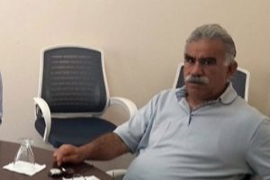 &Ouml;calan: Gidin ona s&ouml;yleyin ben k&ouml;yl&uuml; değilim!