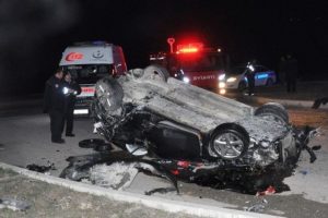 Amasya'da cip takla attı: 5 yaralı