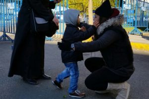 Diyarbakırlı &ccedil;ocuğun polis sevgisi