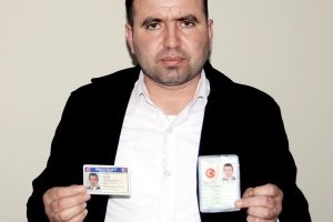 Kimlik bilgileri dolandırıcıların eline ge&ccedil;ti, hayatını kararttı