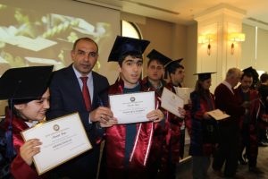 BO&Uuml;'l&uuml; &ouml;ğrenciler yaşayarak engellilerin sorunlarına ortak oldu