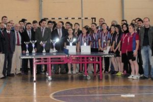 Trabzon'da masa tenisi birincileri belli oldu