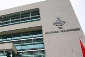 AYM'den, İnternet Yasası'na kısmi iptal