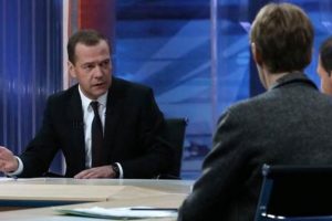 Medvedev: T&uuml;rkiye'ye savaş ilan edebilirdik ama biz bu adımı atmadık