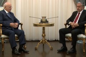 İsmail Kahraman Cumhurbaşkanı Akıncı ile g&ouml;r&uuml;şt&uuml;