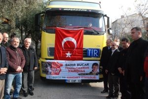 Bursa Karacabey İHH'dan T&uuml;rkmenlere yardım