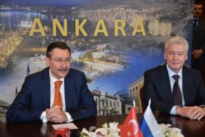 Melih G&ouml;k&ccedil;ek'ten Moskova'ya mektup!