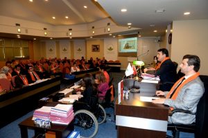 Bursa Osmangazi Meclis toplantısında 'Kadına şiddet' vurgusu