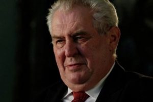&Ccedil;ek lider Zeman: T&uuml;rkiye AB'ye &uuml;ye yapılmamalı
