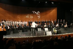 Bursa'da G&ouml;khan Sezen'le sanat m&uuml;ziği gecesi