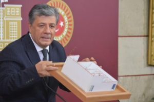 Mustafa Balbay: Burada 4 g&uuml;n kalabilir misin?