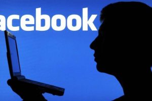 Facebook 2015'in 'en'lerini a&ccedil;ıkladı