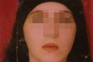 Kadın &ouml;zel g&uuml;venlik g&ouml;revlisi tartıştığı kişiyi vurdu