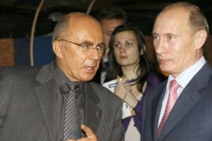 Rus akademisyen isyan etti...