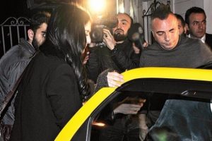 Oktay Kaynarca g&ouml;nl&uuml;n&uuml; Deniz &Ccedil;akır'a kaptırdı iddiası...