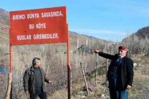 'Bu k&ouml;ye Ruslar giremediler' tabelası