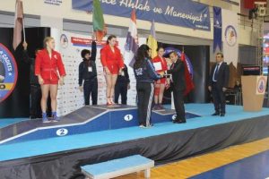 Avrupa Sambo Şampiyonası'nda T&uuml;rkiye'ye 3 bronz madalya