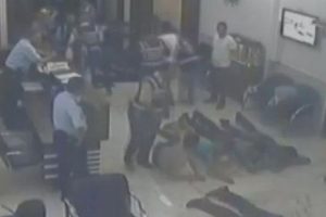 Gezi davasında karakolda dayağın g&ouml;r&uuml;nt&uuml;s&uuml; ortaya &ccedil;ıktı
