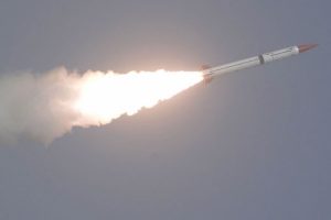 Pakistan ordusu uzun menzilli f&uuml;ze denedi