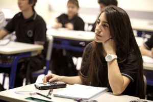 Saz &ccedil;alıp y&uuml;zen &ouml;ğrenciye liseye ge&ccedil;işte ek puan