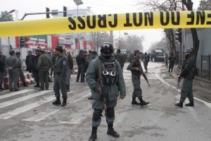 Taliban militanları misafirhaneye saldırdı: 7 &ouml;l&uuml;