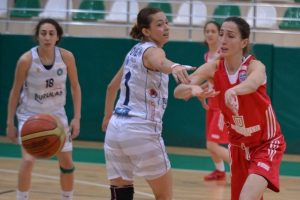 Bursa B&uuml;y&uuml;kşehir Belediyespor deplasmanda yenildi
