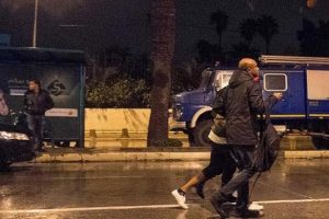 Tunus'ta sokağa &ccedil;ıkma yasağı kalktı
