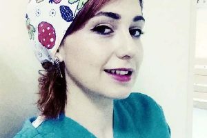 Ayşe, aşırı hızlı kullandığı otomobille &ouml;l&uuml;me gitti