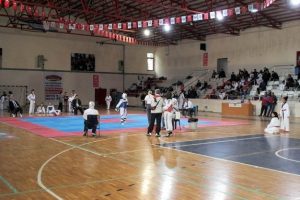 Tekvandocular Bursa'yı temsil etmek i&ccedil;in yarıştı