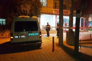 Askerden izne gelen gen&ccedil; &ouml;ld&uuml;r&uuml;ld&uuml;