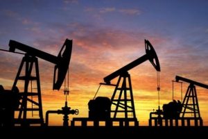 Petrol fiyatları 6 yılın dibini g&ouml;rd&uuml;!