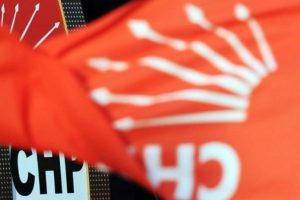 Bekaroğlu'ndan "anayasa" a&ccedil;ıklaması: &Ccedil;ağrıyı olumlu karşılıyoruz