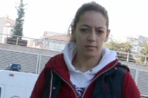 Kesinleşmiş hapis cezası komşusuyla kavga edince ortaya &ccedil;ıktı