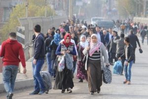 Vatandaşlar Cizre ve Silopi'yi terk ediyor
