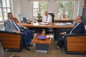 Bursa Karacabey'de havai elektrik hatları yer altına alınıyor