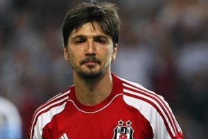Beşiktaş'ta flaş Tolga Zengin kararı!