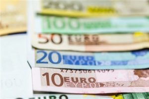 T&uuml;rkiye, 2 yıl i&ccedil;inde 'EURO'ya ge&ccedil;iyor