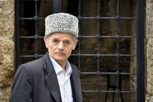 Kırımoğlu: Eşim, Kırım Tatarları'na &ouml;rnek oluyor