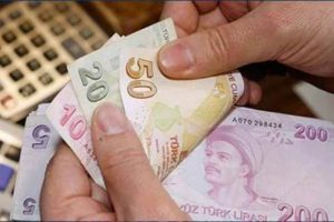 Asgari &uuml;cret artarsa şirketler y&uuml;zde 12 zam yapacak