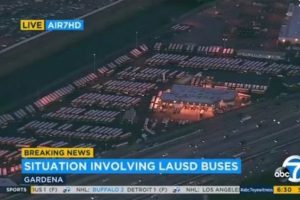 Los Angeles'ta b&uuml;t&uuml;n okullar ter&ouml;r tehdidiyle kapatıldı