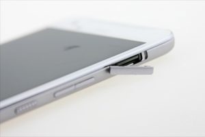 HTC'nin yeni tasarlanan telefonu ortaya &ccedil;ıktı