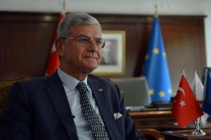 Volkan Bozkır: 'Vize muafiyeti i&ccedil;in 10 d&uuml;zenlemeyi AB'ye g&ouml;nderdik'